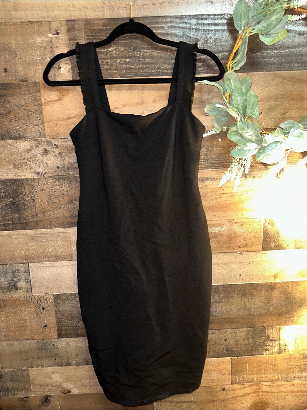 Lulu's Black Square-Neck Mini Sheath Dress